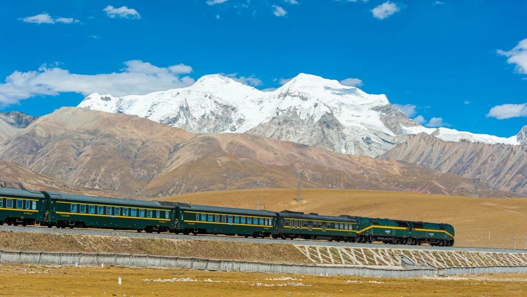 Qinghai-Tibet Railway train in mountains