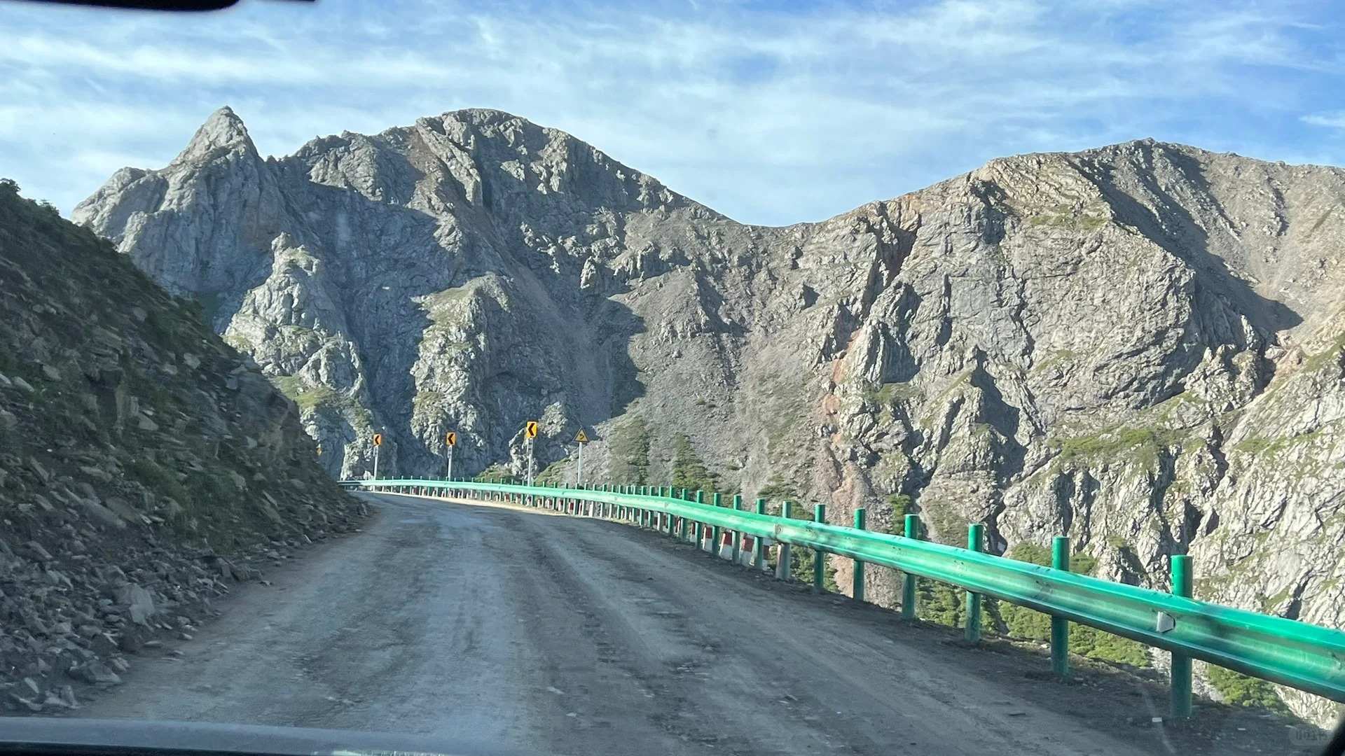 Challenging Rock Road Challenging part of the Rock Road)