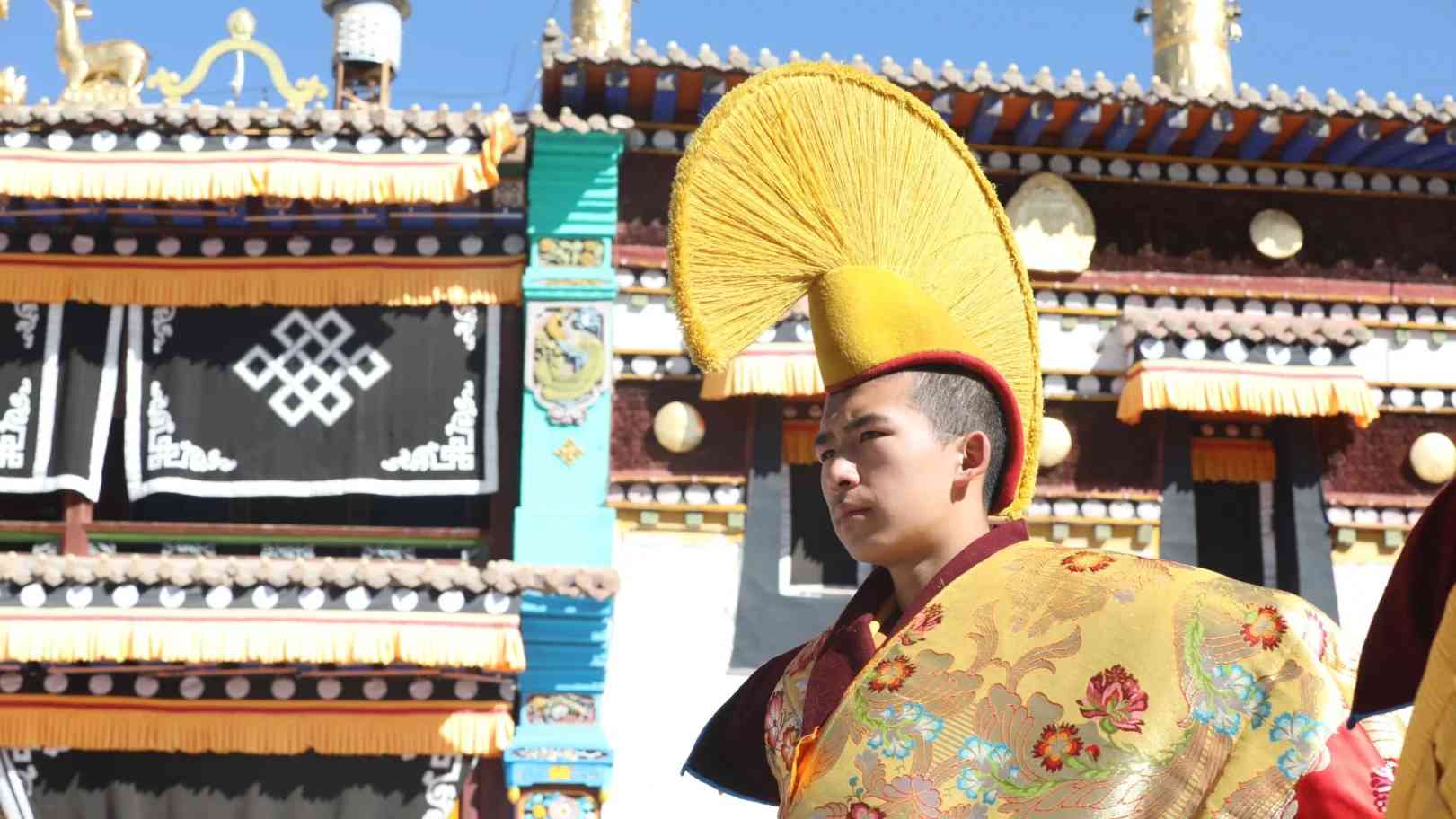 Qinghai Wutun Upper Monastery Wutun Upper Monastery