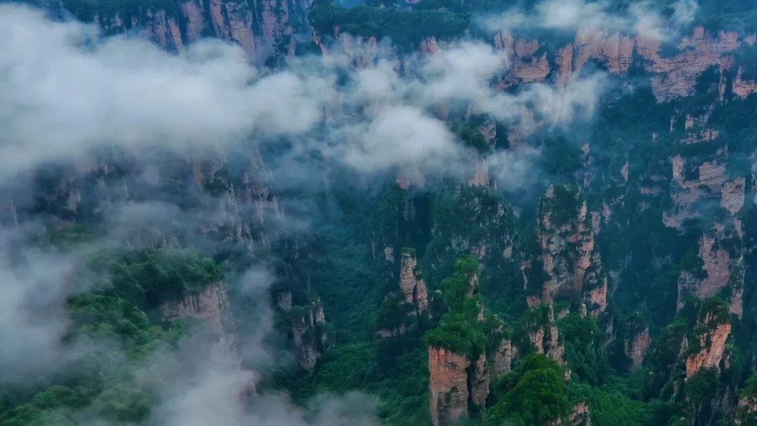 Zhangjiajie Avatar Mountains